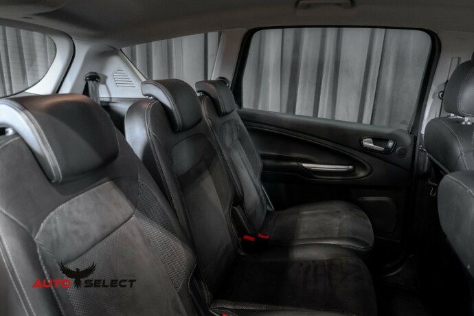 ford-s-max-diesel-2010-big-15