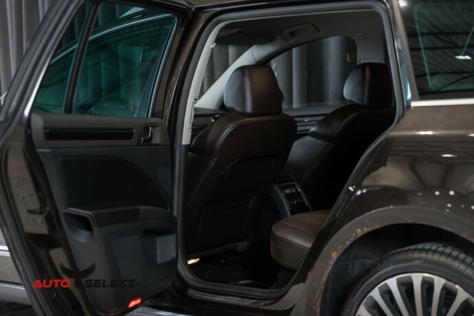 skoda-superb-diesel-2012-big-19