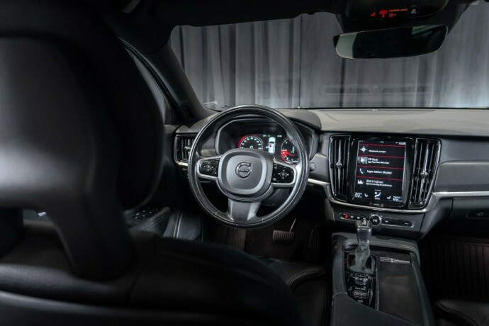 volvo-v90-cross-country-diesel-2017-big-32