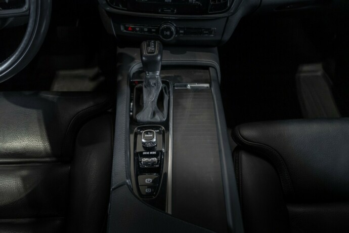 volvo-v90-cross-country-diesel-2017-big-38