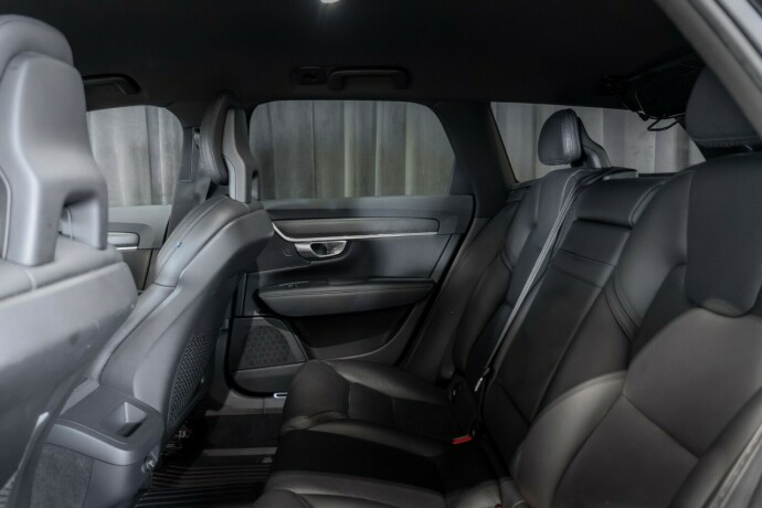 volvo-v90-cross-country-diesel-2017-big-25