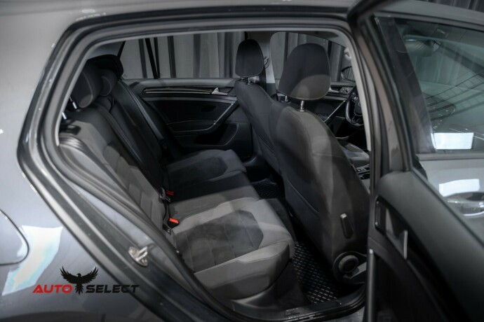 volkswagen-golf-bensin-2017-big-9
