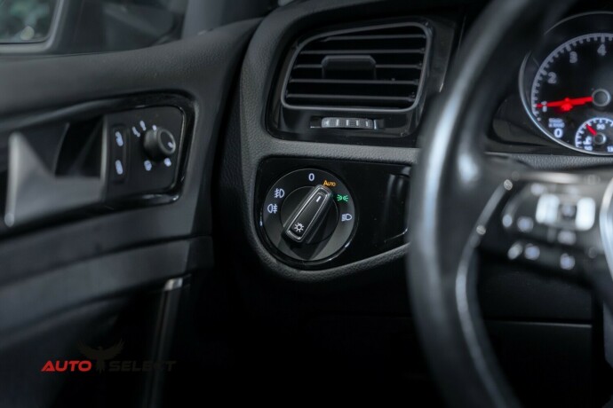 volkswagen-golf-bensin-2017-big-28