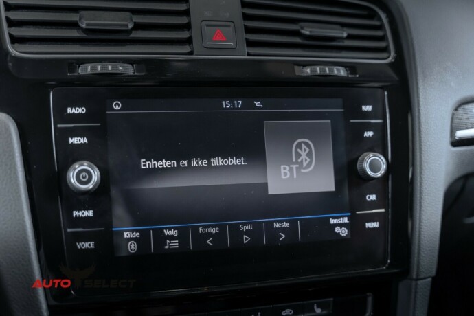 volkswagen-golf-bensin-2017-big-38