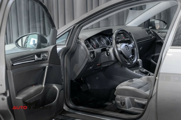 volkswagen-golf-bensin-2017-big-21