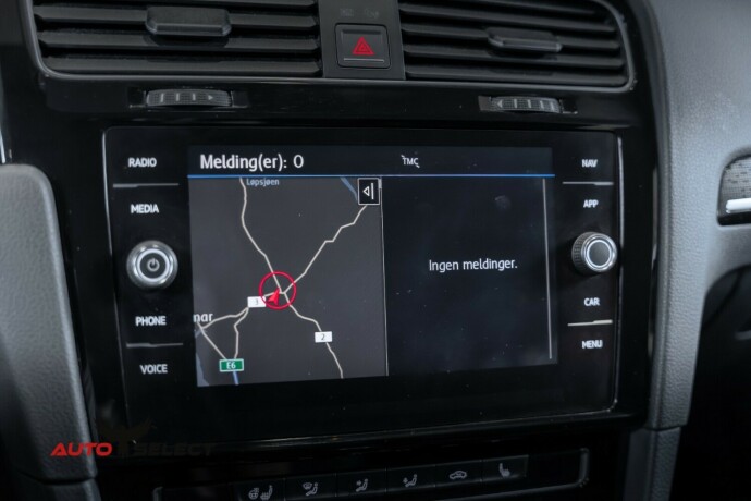 volkswagen-golf-bensin-2017-big-46