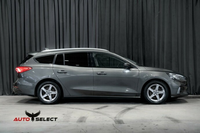 ford-focus-bensin-2019-big-8