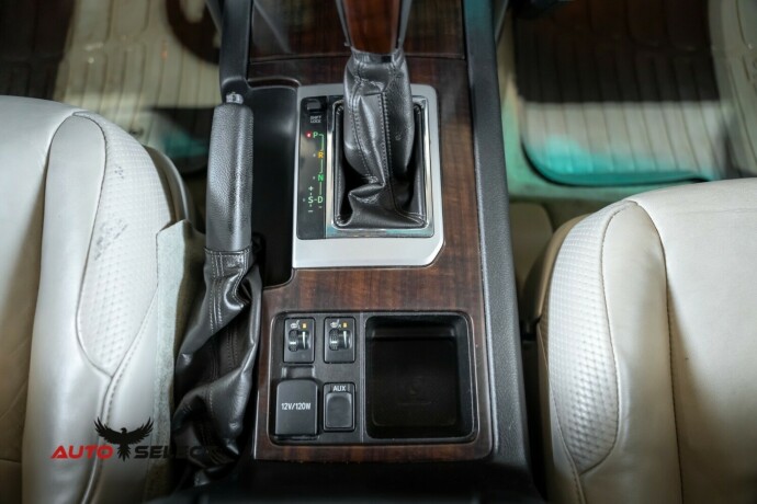 toyota-land-cruiser-diesel-2010-big-41