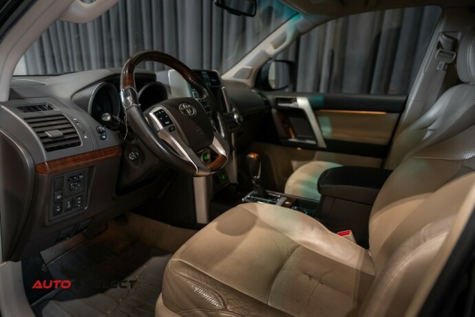 toyota-land-cruiser-diesel-2010-big-26
