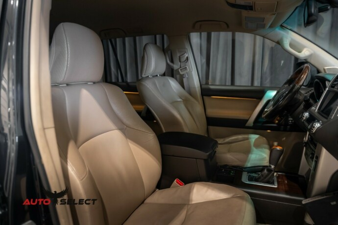 toyota-land-cruiser-diesel-2010-big-19