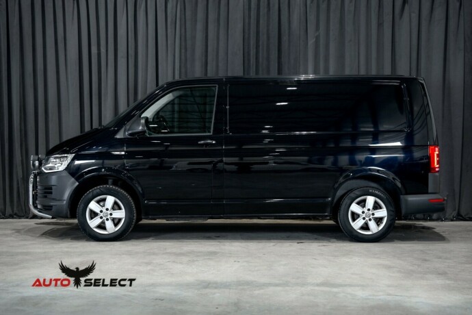 volkswagen-transporter-diesel-2019-big-16