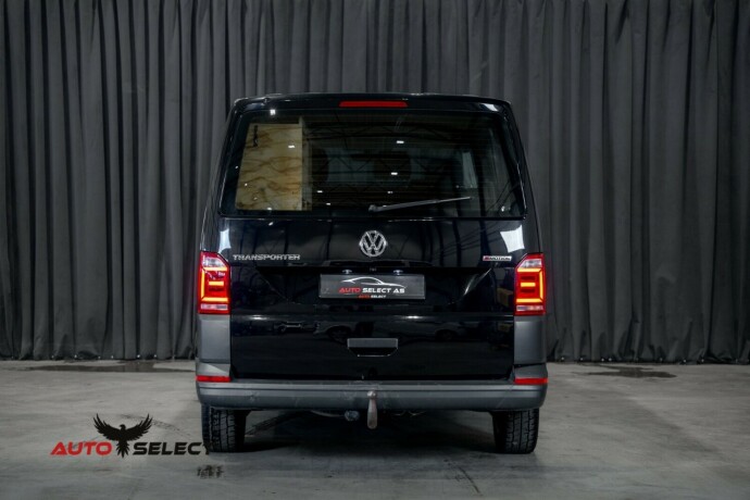 volkswagen-transporter-diesel-2019-big-13
