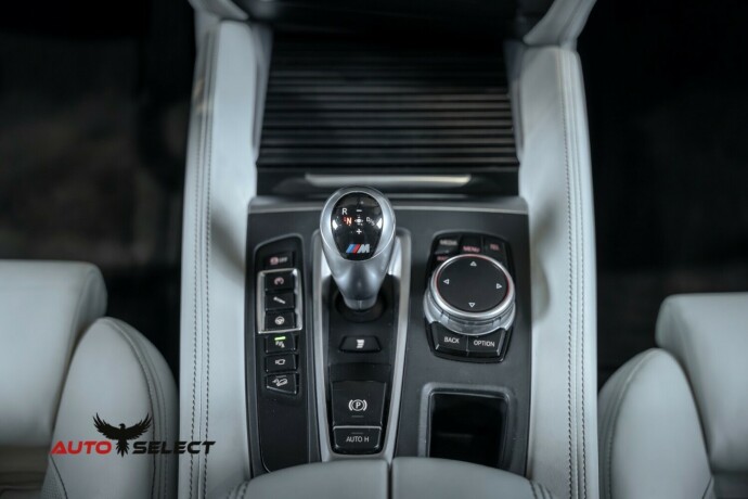 bmw-x5-m-bensin-2016-big-54