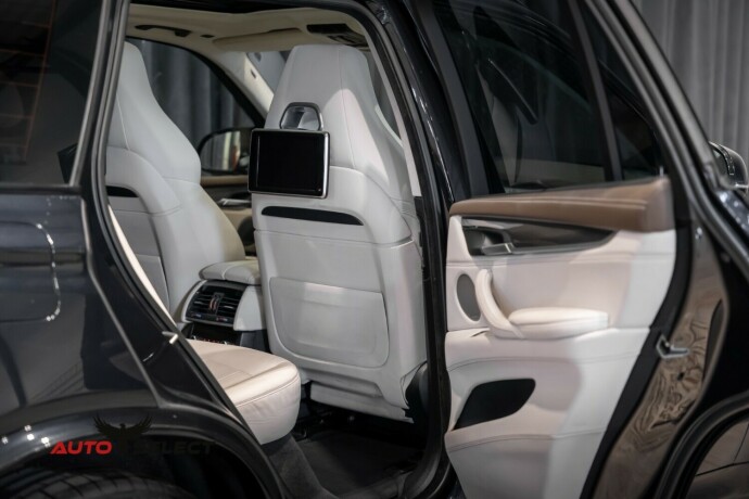 bmw-x5-m-bensin-2016-big-22