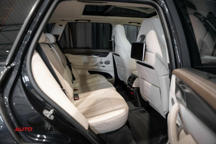 bmw-x5-m-bensin-2016-big-23