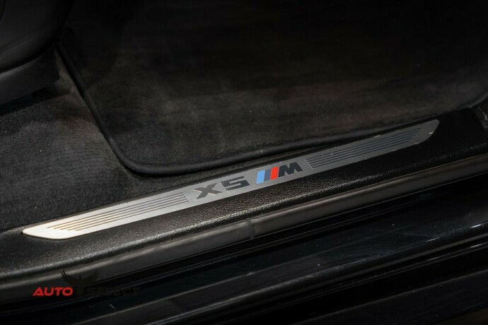 bmw-x5-m-bensin-2016-big-34