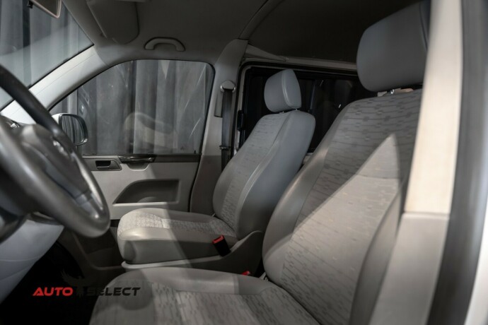 volkswagen-caravelle-diesel-2011-big-20