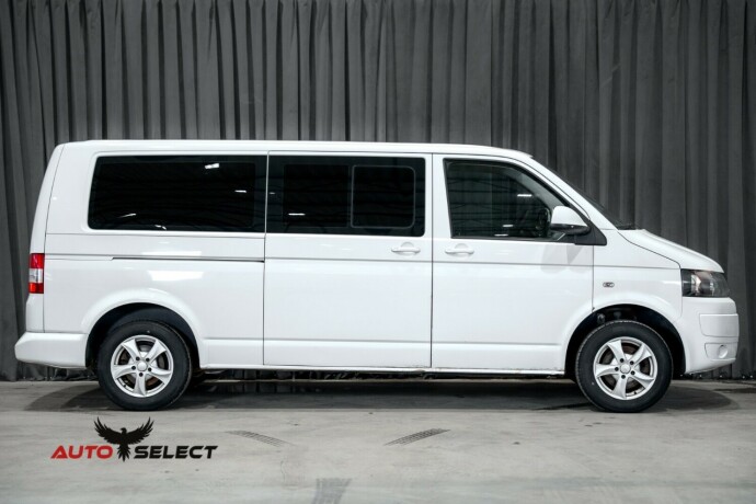 volkswagen-caravelle-diesel-2011-big-11