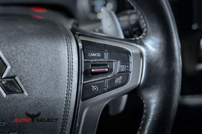mitsubishi-outlander-elektrisitetbensin-2020-big-27