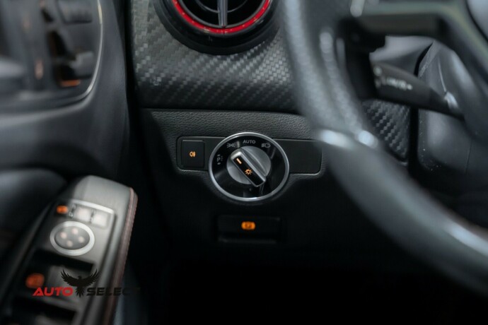 mercedes-benz-a-klasse-bensin-2014-big-34