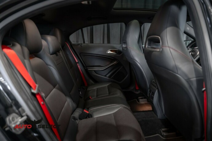 mercedes-benz-a-klasse-bensin-2014-big-17
