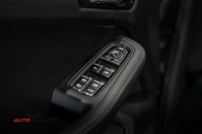 porsche-macan-diesel-2015-big-34