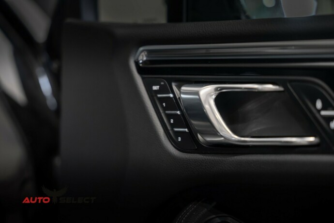porsche-macan-diesel-2015-big-27