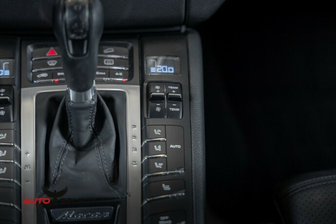 porsche-macan-diesel-2015-big-50