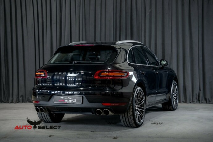 porsche-macan-diesel-2015-big-20