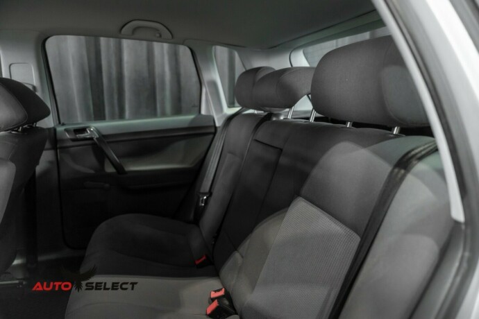 volkswagen-polo-bensin-2005-big-15