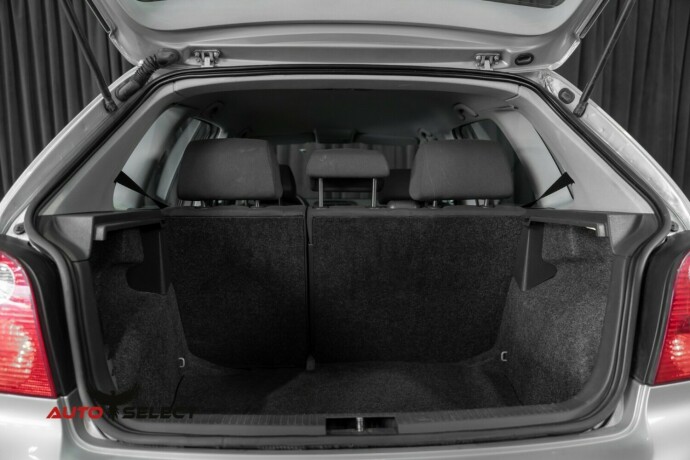 volkswagen-polo-bensin-2005-big-9