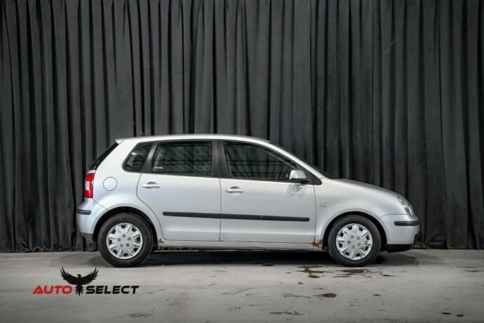 volkswagen-polo-bensin-2005-big-11