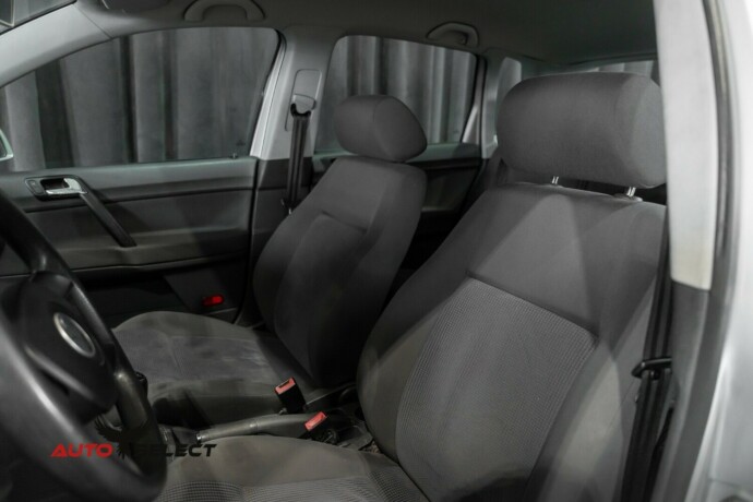 volkswagen-polo-bensin-2005-big-21