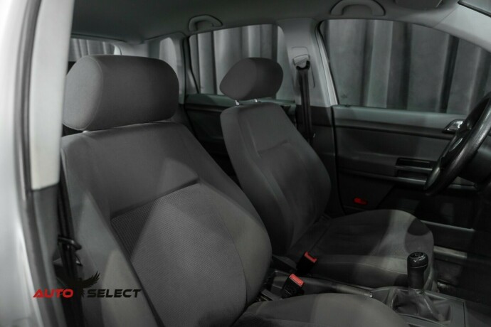 volkswagen-polo-bensin-2005-big-18