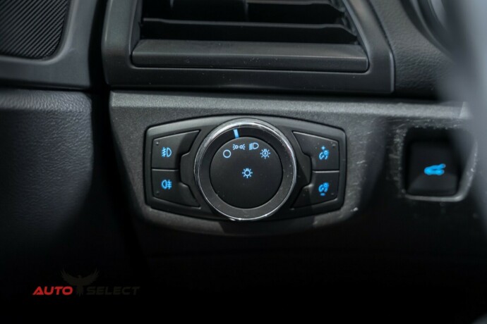 ford-mondeo-diesel-2015-big-30