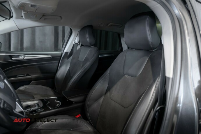 ford-mondeo-diesel-2015-big-27