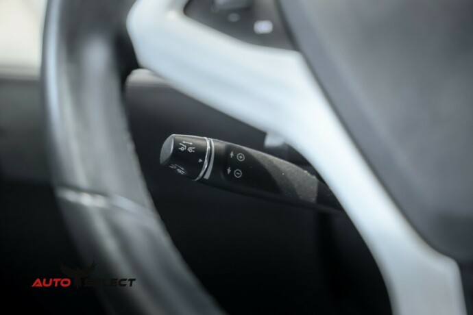 tesla-model-s-elektrisitet-2017-big-30