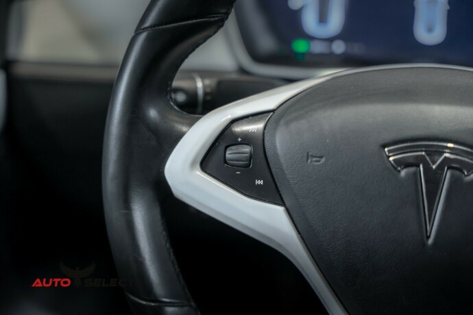 tesla-model-s-elektrisitet-2017-big-29