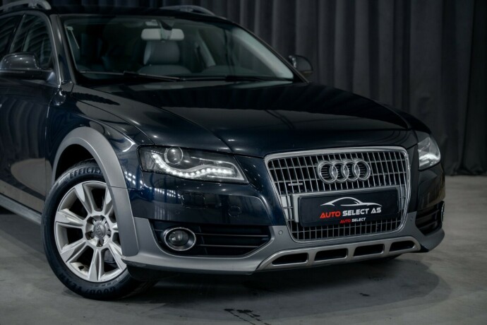 audi-a4-allroad-bensin-2011-big-1