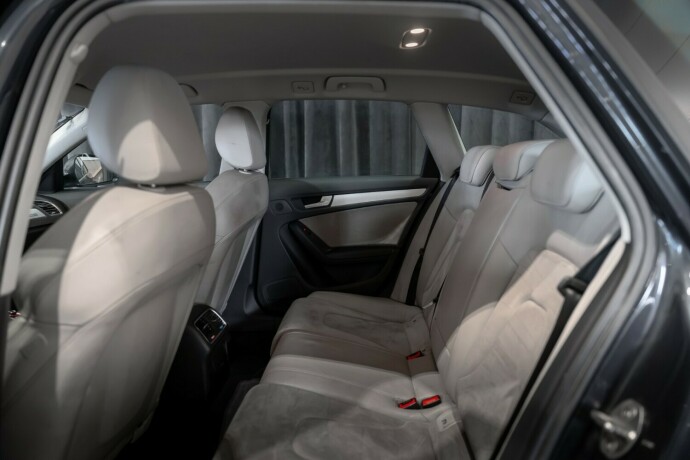 audi-a4-allroad-bensin-2011-big-16