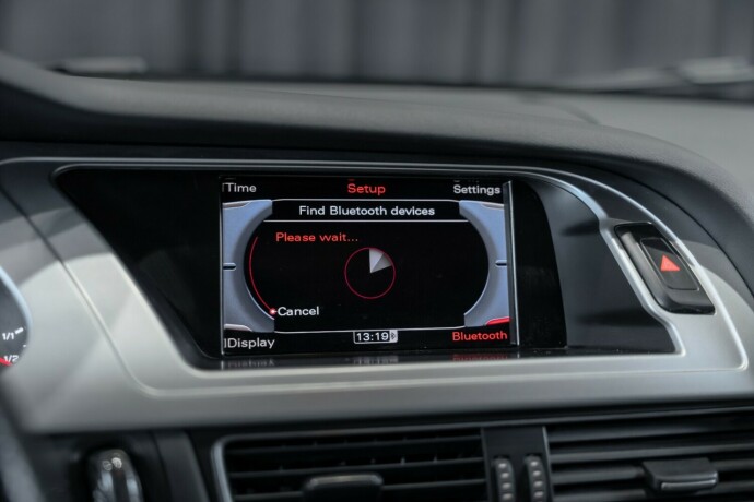 audi-a4-allroad-bensin-2011-big-40