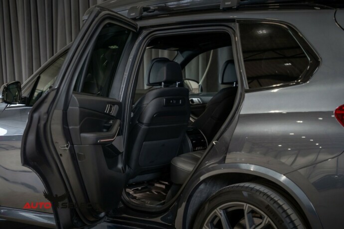 bmw-x5-elektrisitetbensin-2020-big-25