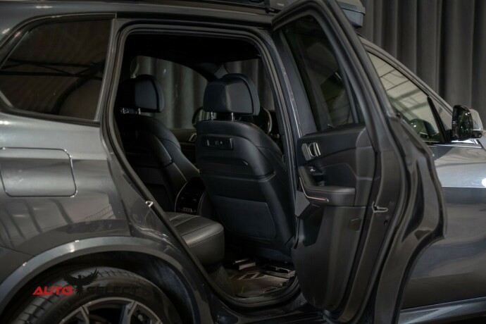 bmw-x5-elektrisitetbensin-2020-big-23
