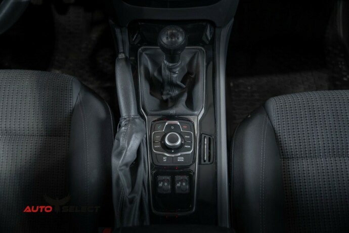 peugeot-508-diesel-2013-big-27