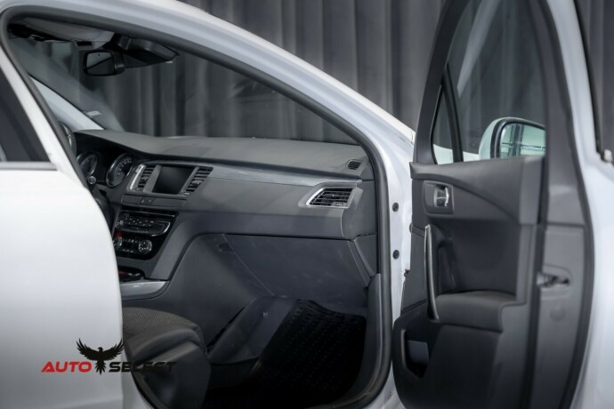peugeot-508-diesel-2013-big-10
