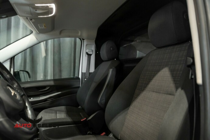 mercedes-benz-vito-diesel-2016-big-22
