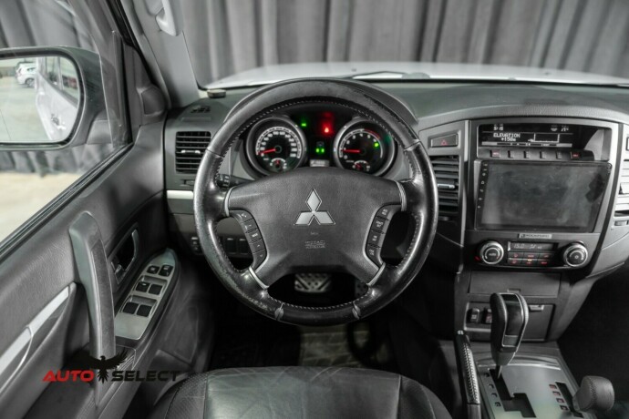mitsubishi-pajero-diesel-2008-big-26