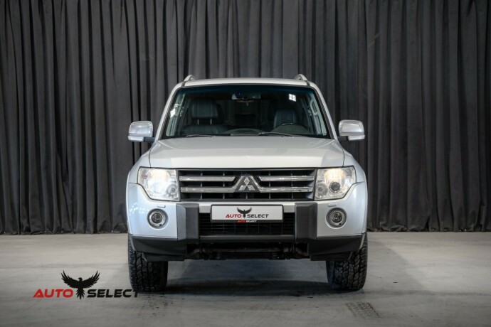 mitsubishi-pajero-diesel-2008-big-4