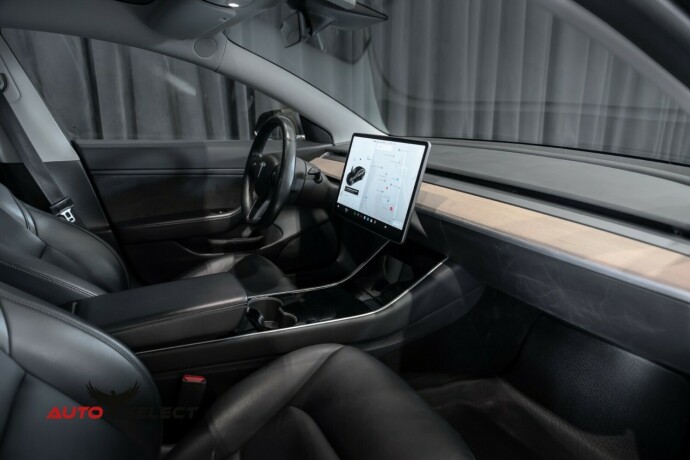 tesla-model-3-elektrisitet-2019-big-18