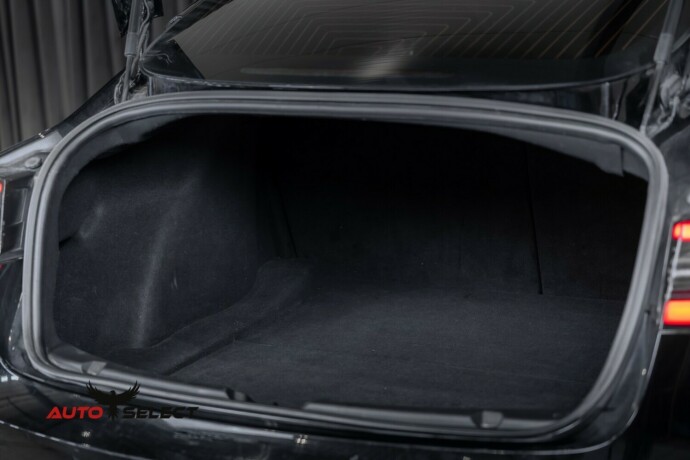 tesla-model-3-elektrisitet-2019-big-11
